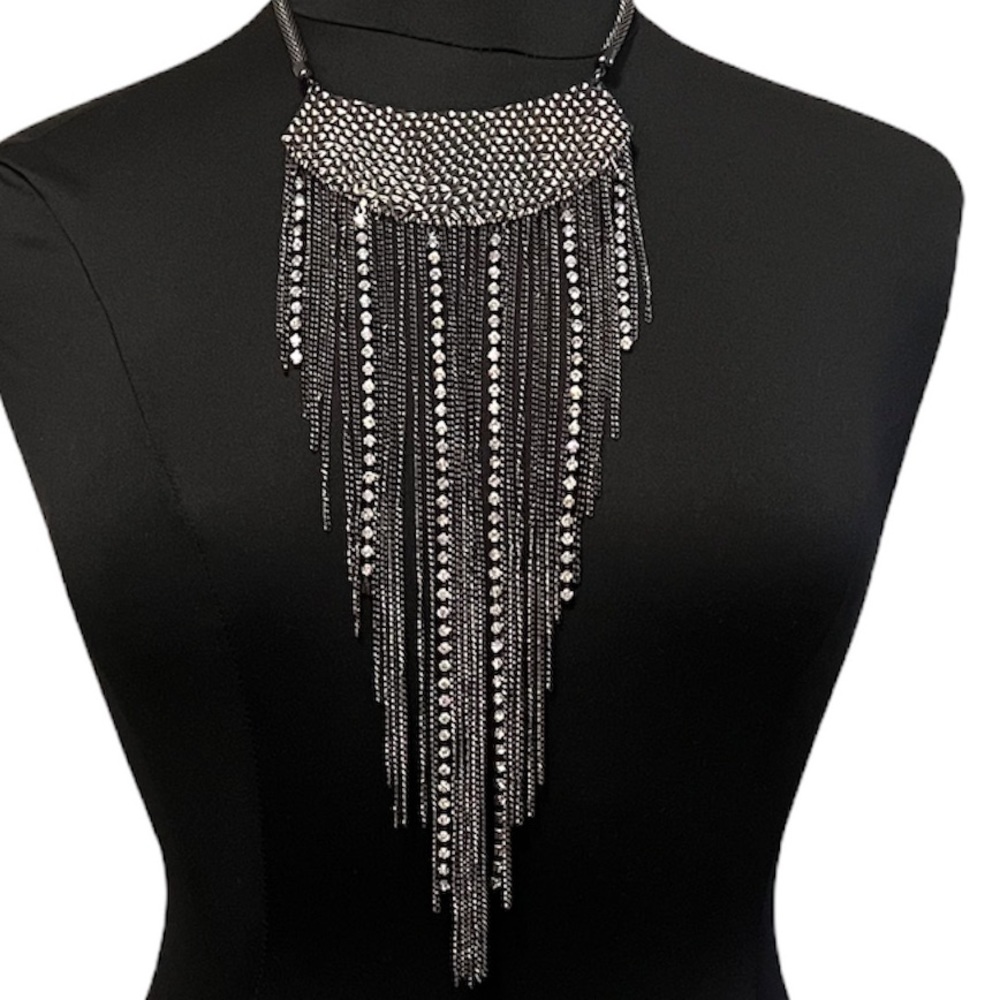Statement necklace